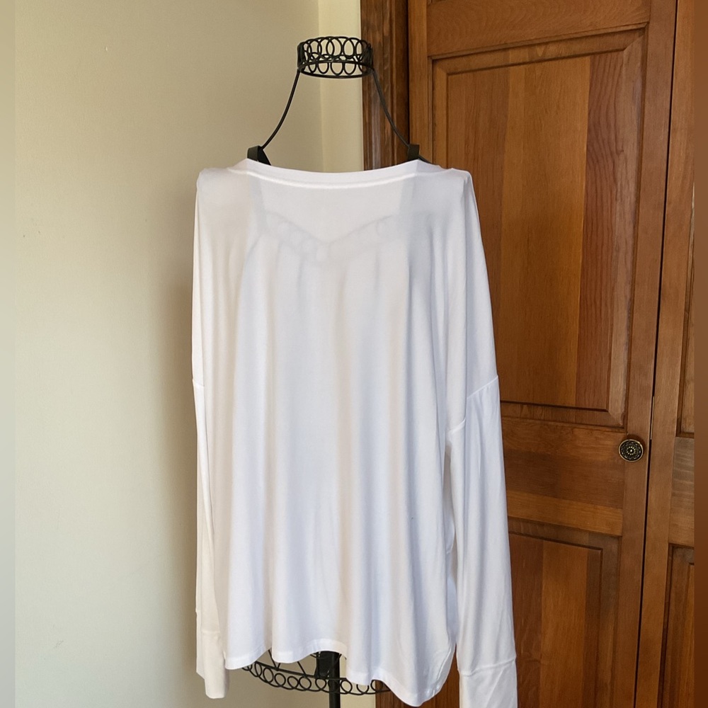 CALIA by Carrie Underwood White Long Sleeve Top, L, New